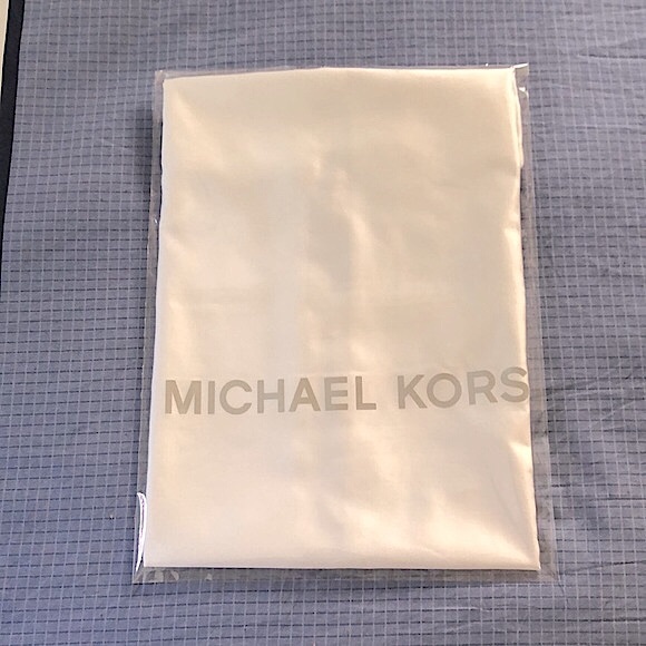 NWT Michael Kors LG. Black Coated Canvas  Eva Tote Bag with Pink/White Stripes - Picture 8 of 8